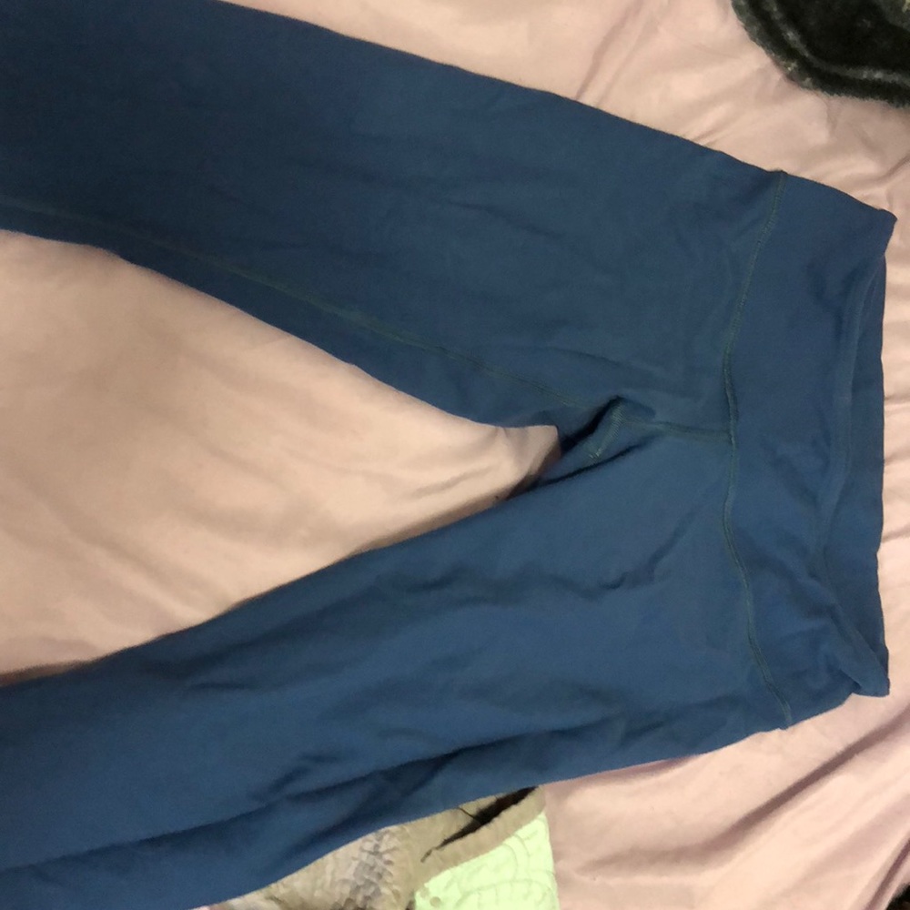 Lululemon wunder under crop size 6 pant